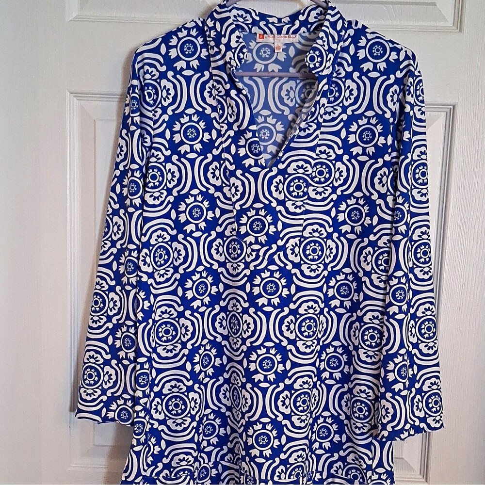 NWOT Jude Connally Blue/White Floral V-Neck Pullover Long Sleeve Blouse Size L